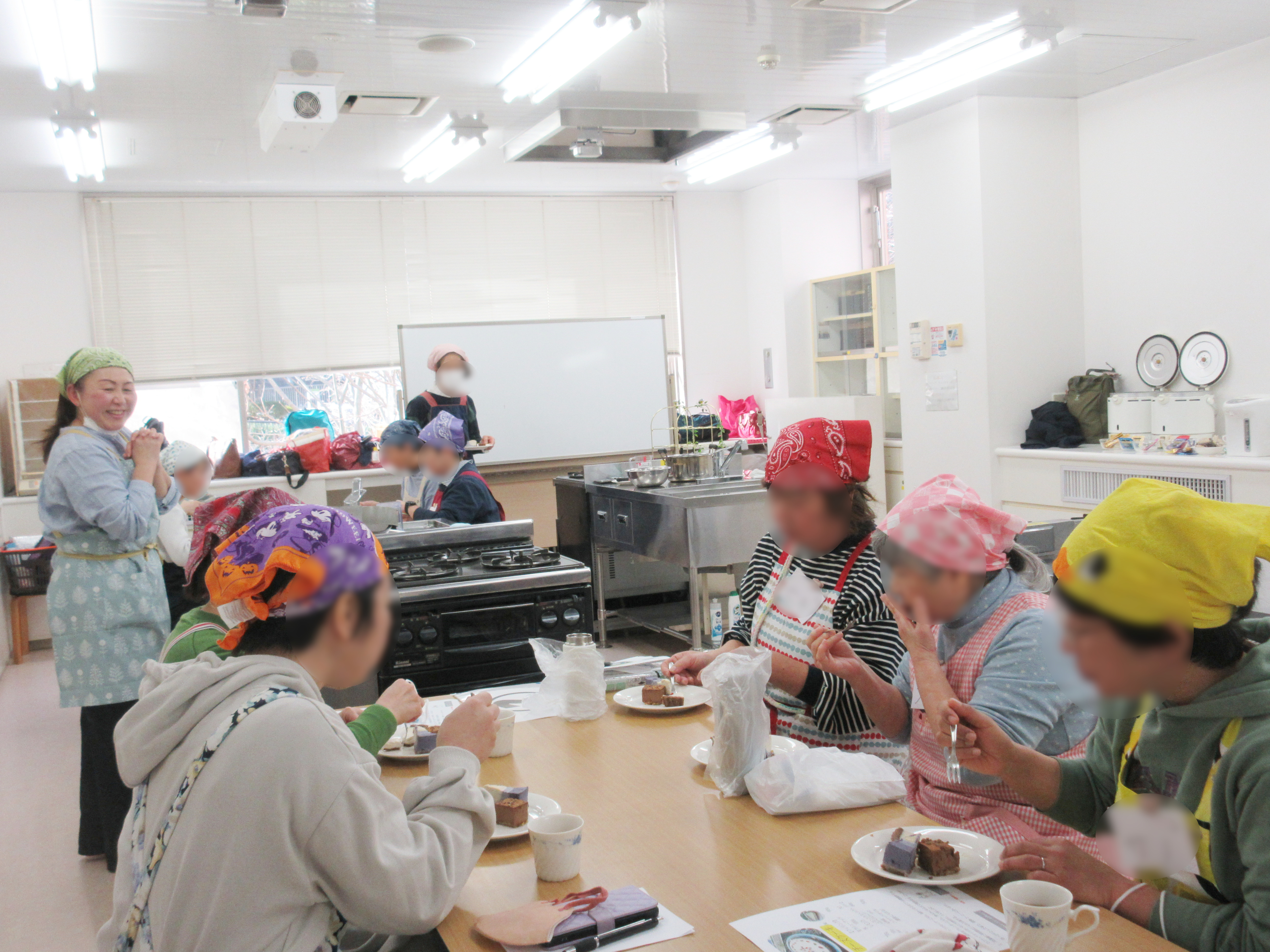 100���A�����̃`�[�Y�P�[�L���o���悤