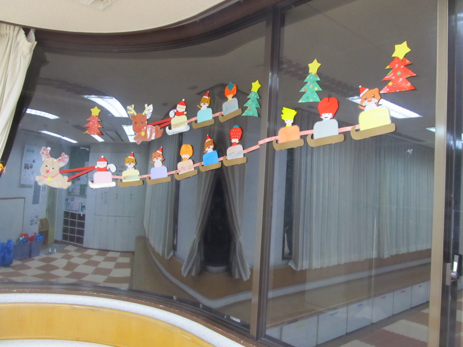 プレイルームのクリスマス飾り プレイルームのクリスマス飾り