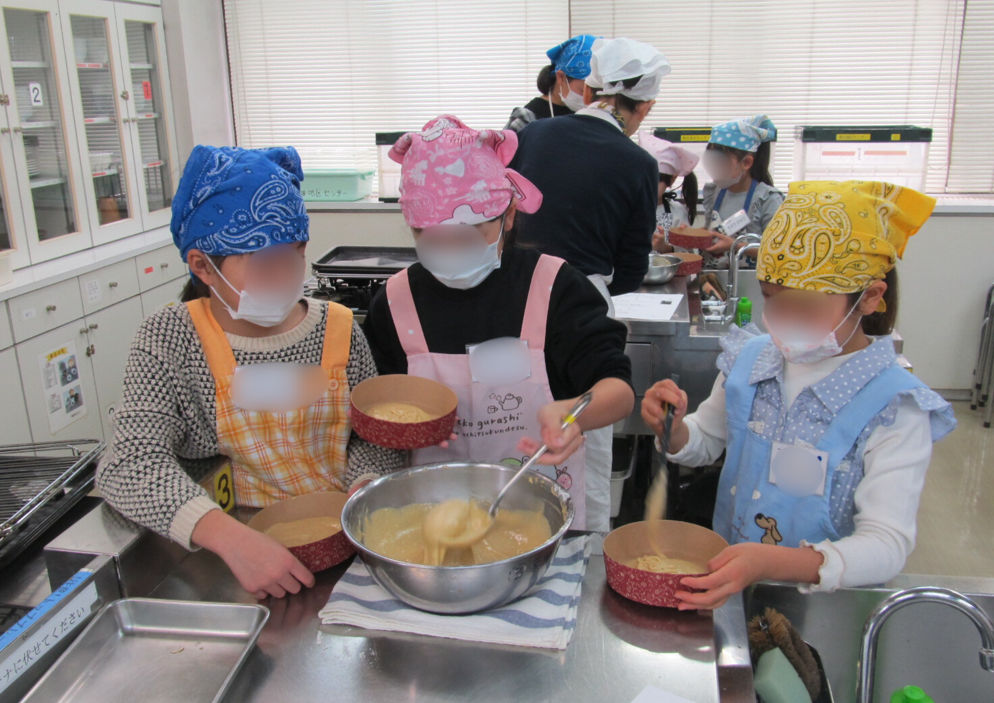 ���َq���̗l�q